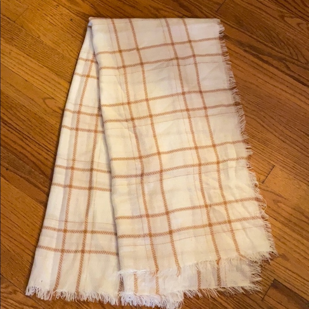 Plaid scarf